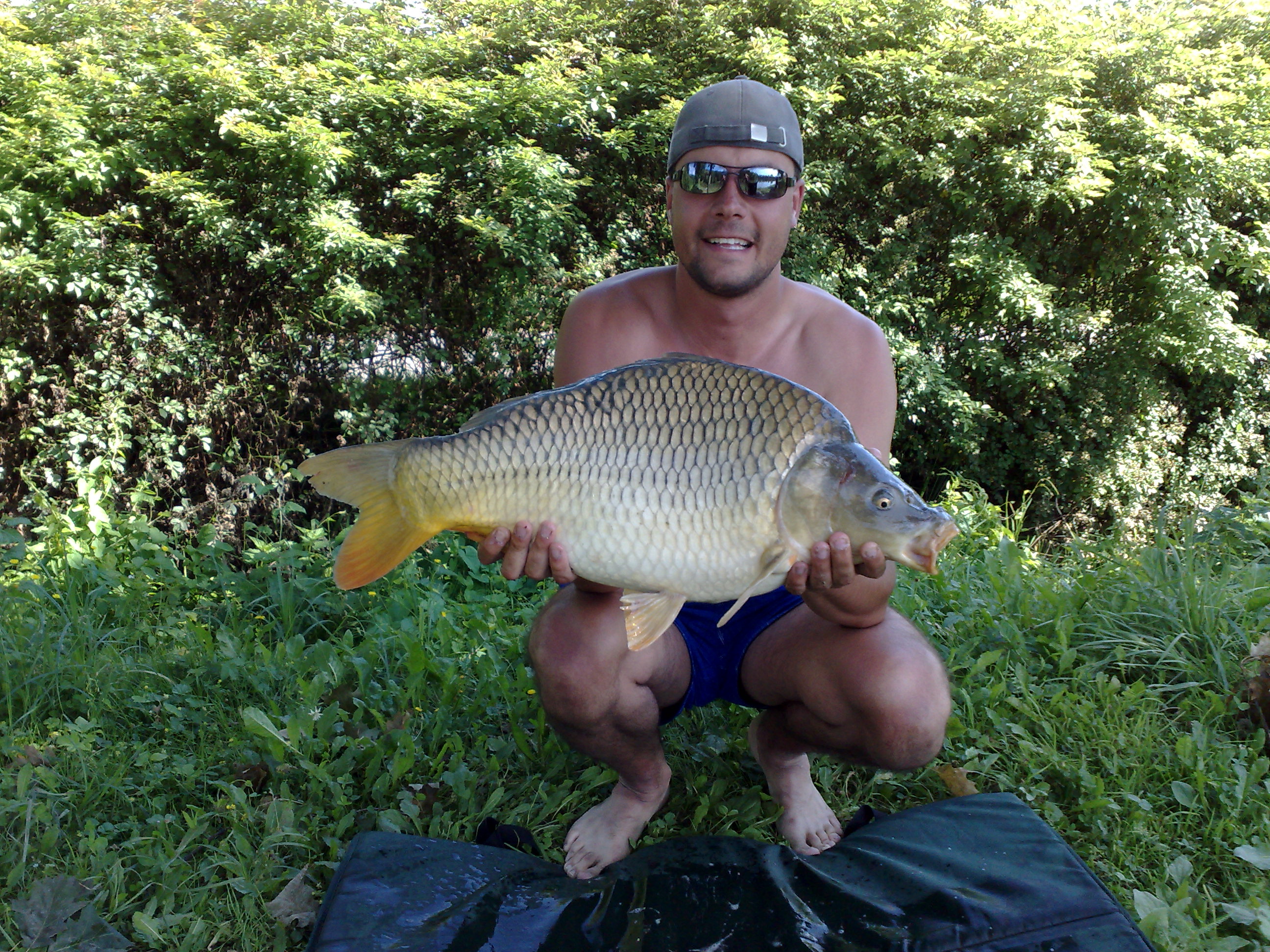 kapr 67cm,8kg.jpg
